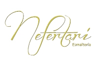 Esmalteria Nefertari